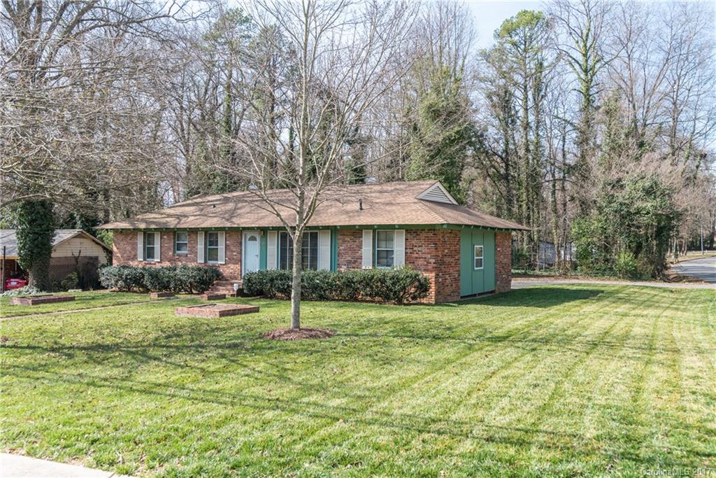 1424 Shannonhouse Drive Charlotte NC 28215