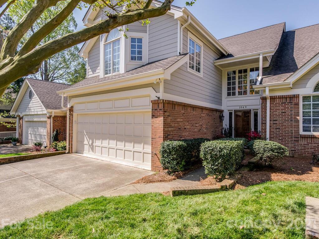 1849 Meadowood Lane Charlotte NC 28211