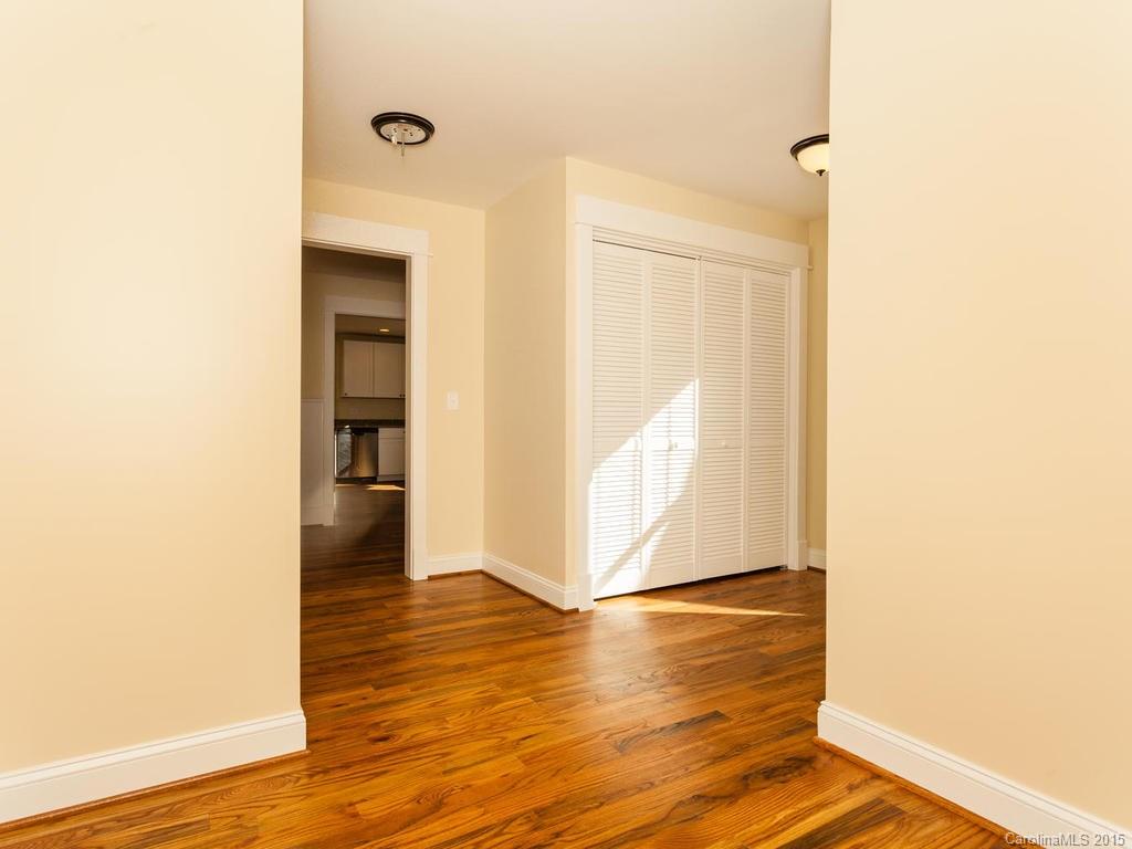 18 North Street Asheville NC 28801