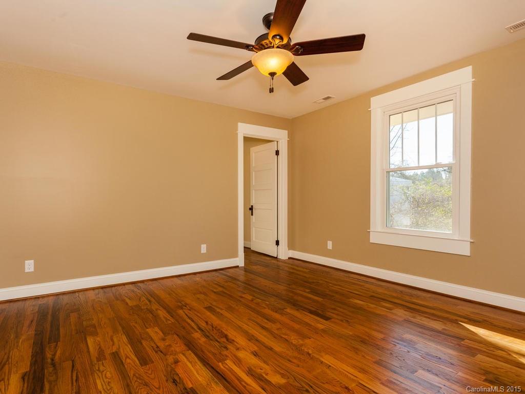 18 North Street Asheville NC 28801
