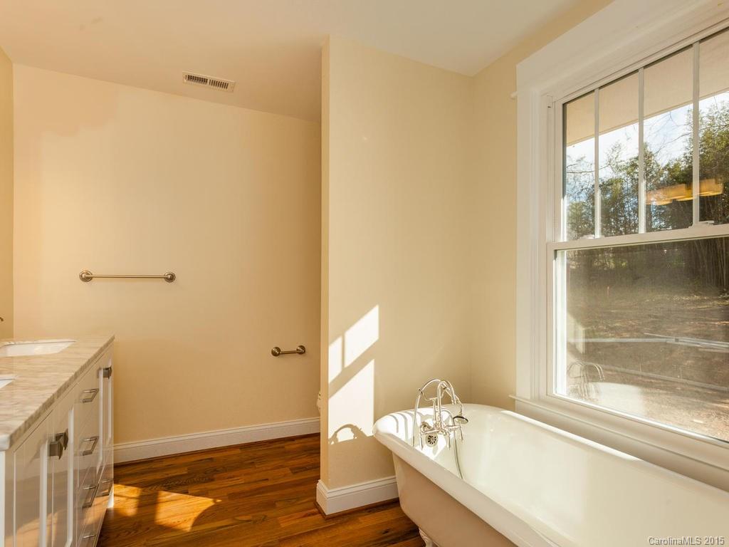18 North Street Asheville NC 28801