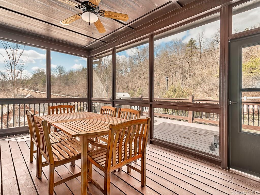 2 Bungalow Way Asheville NC 28804