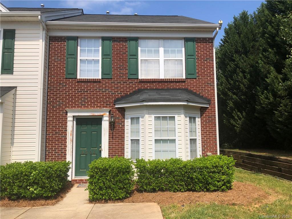 9504 Drains Bay Court Charlotte NC 28214
