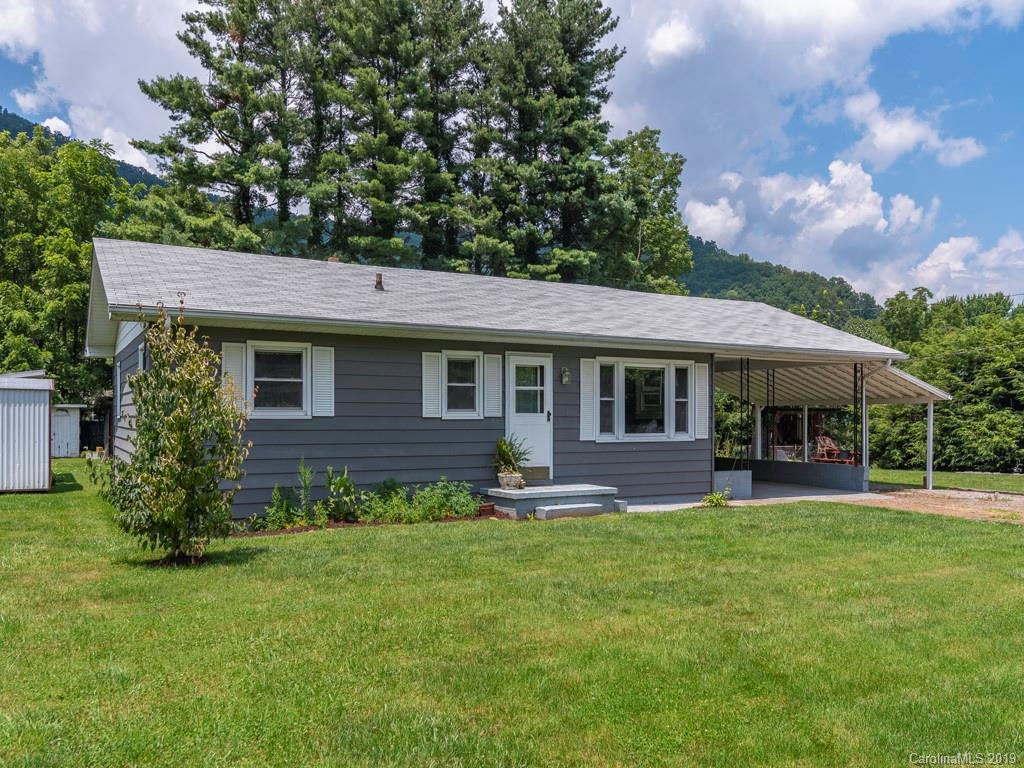 48 Estes Drive Waynesville NC 28786