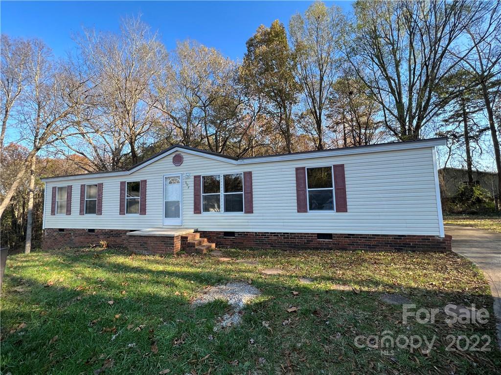 602 Stewart Court Statesville NC 28677