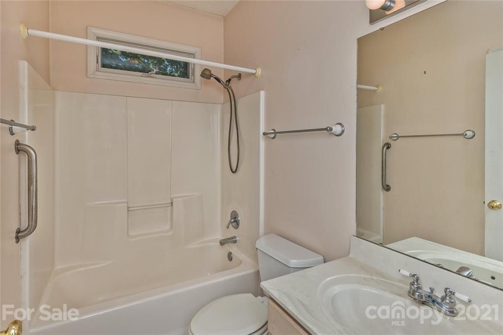 231 Ferguson Drive Asheville NC 28806