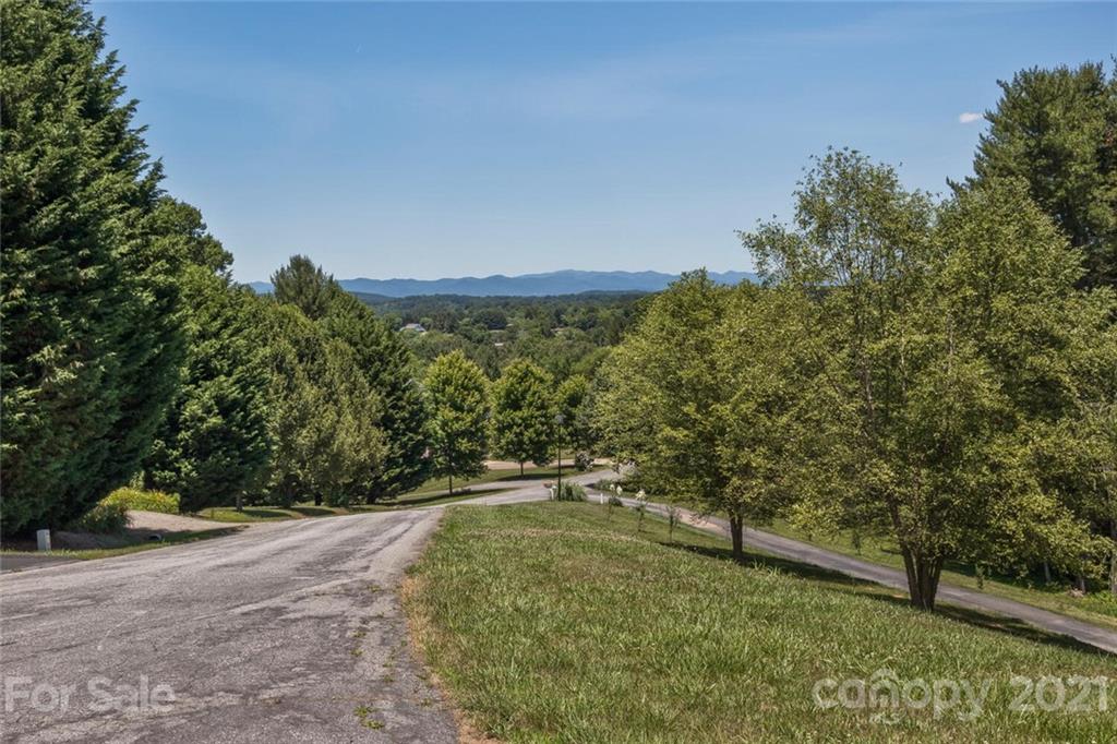 231 Ferguson Drive Asheville NC 28806