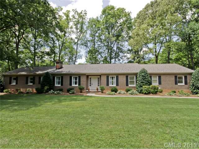 4911 Spicewood Drive Charlotte NC 28227