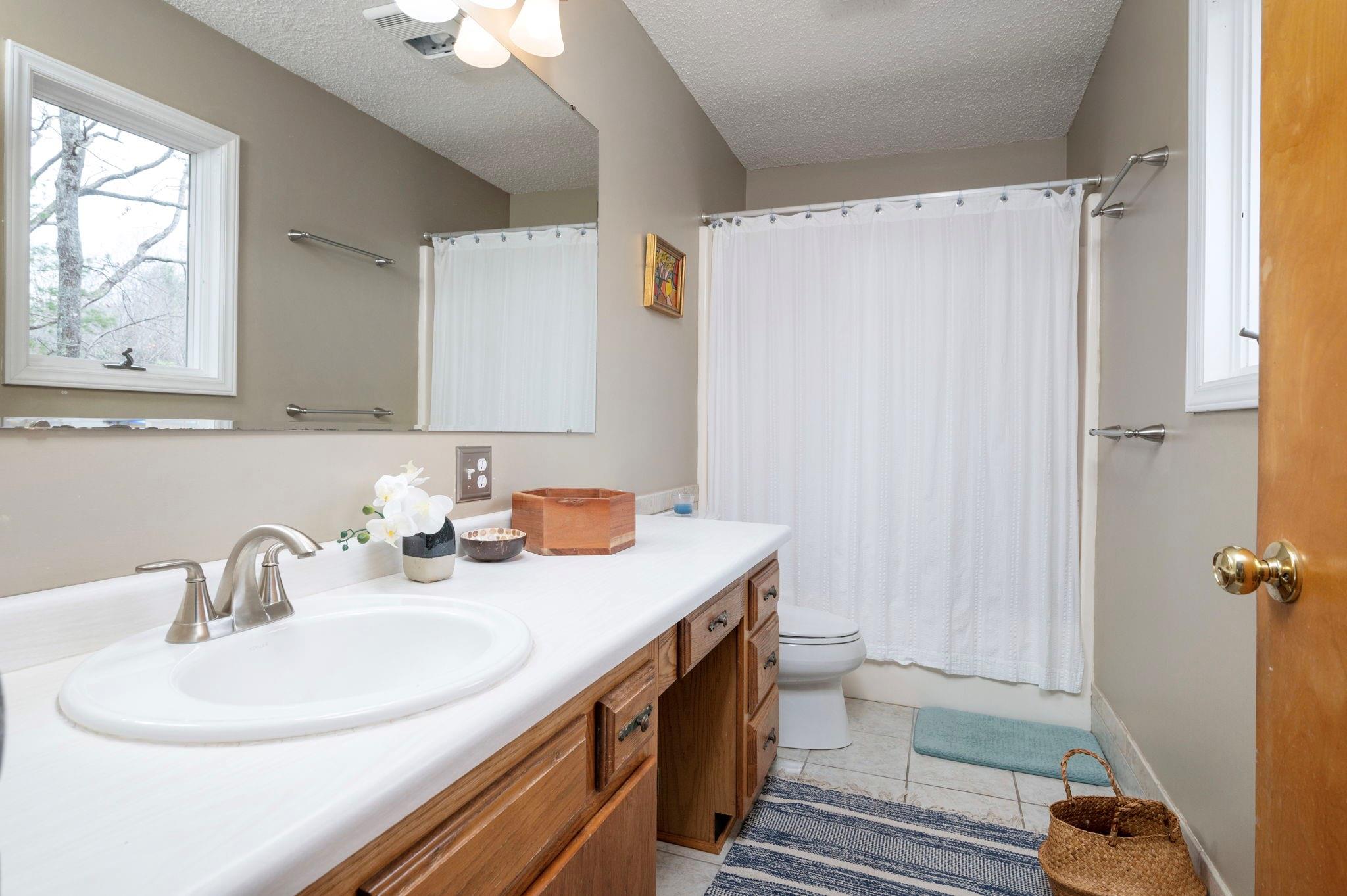8 Beech Tree Lane Asheville NC 28804