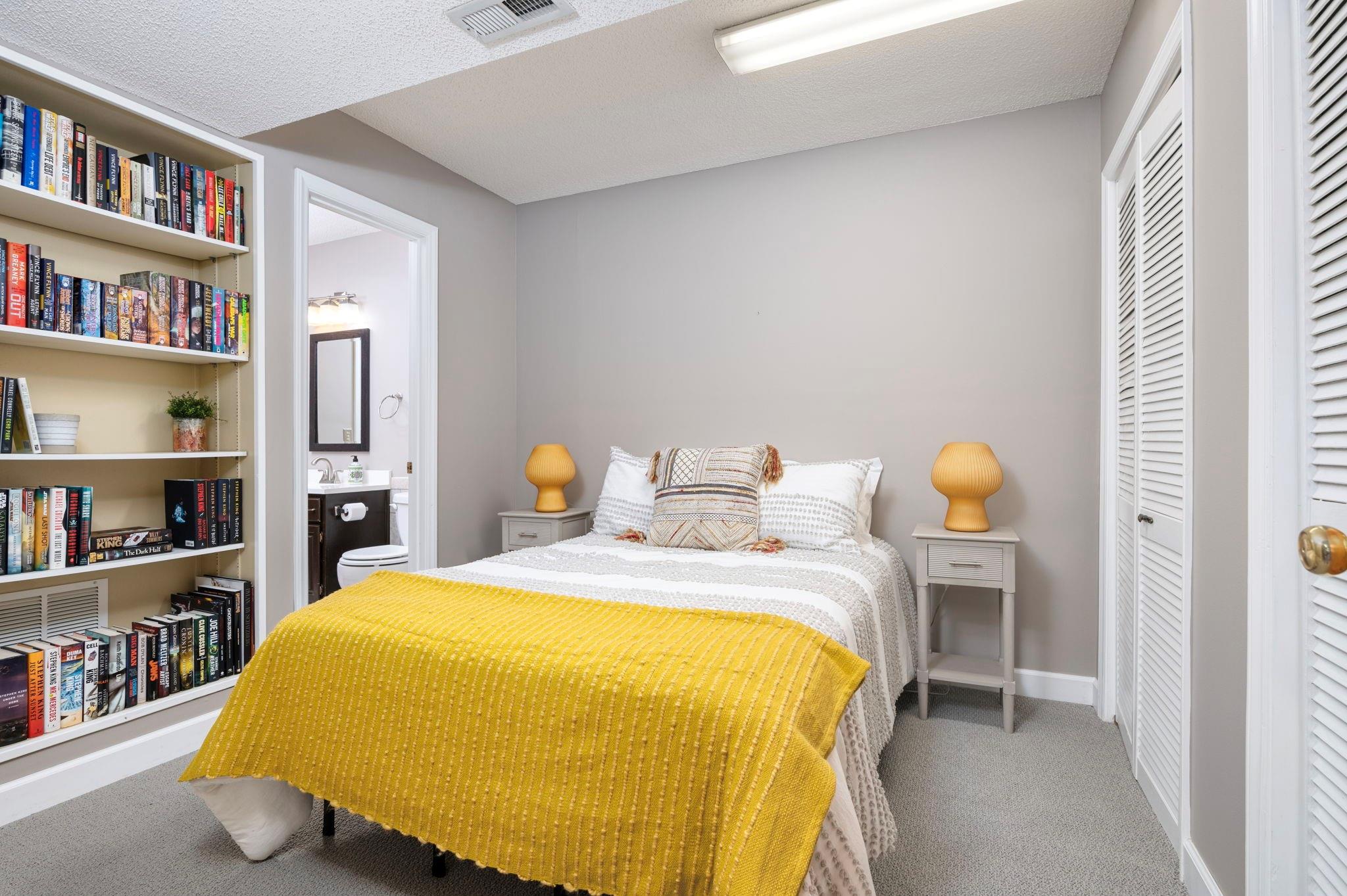 8 Beech Tree Lane Asheville NC 28804