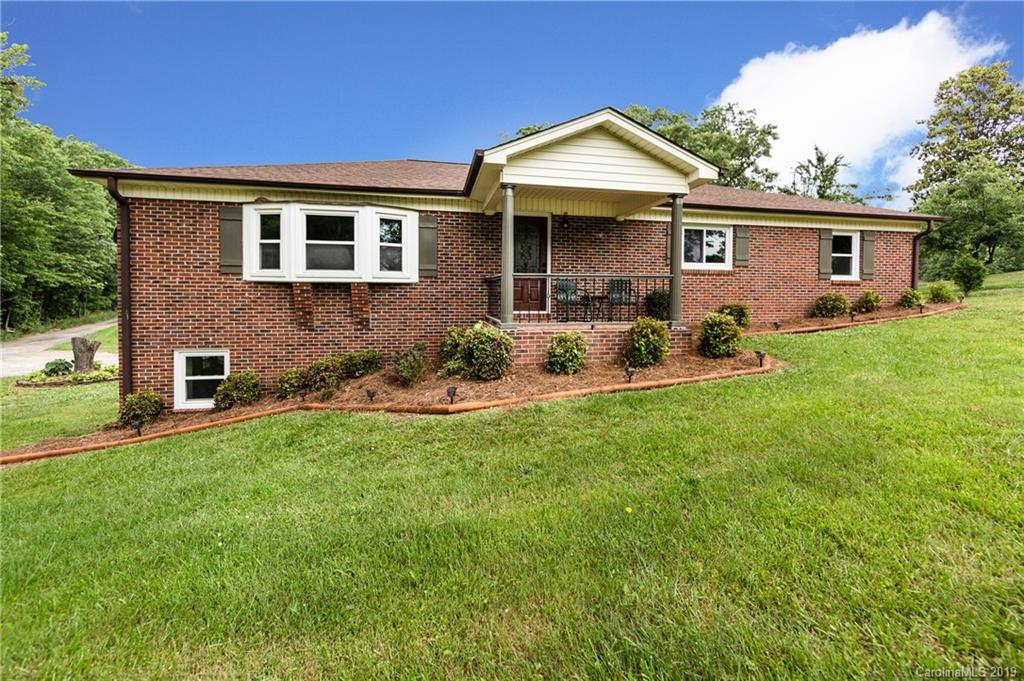 2133 Miranda Road Charlotte NC 28216