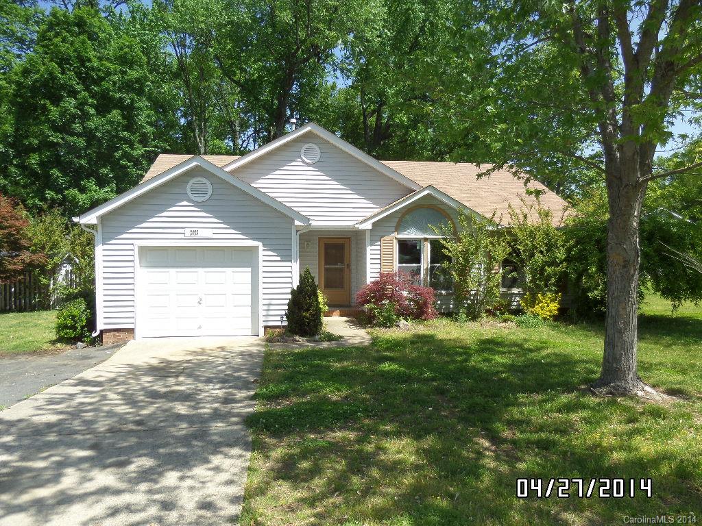 2023 Hedgelawn Drive Charlotte NC 28262
