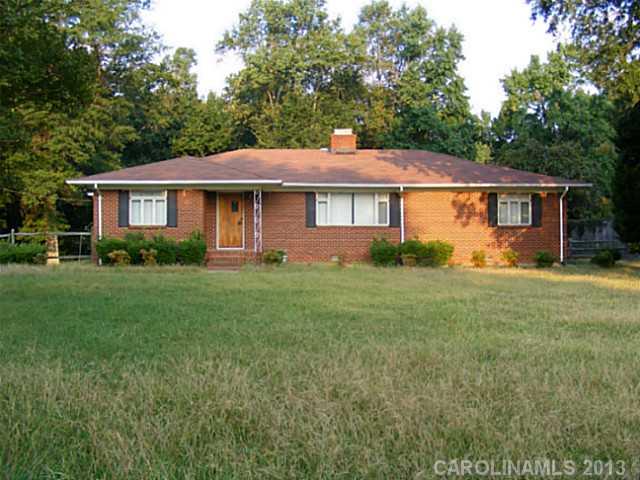 1916 Little Rock Road Charlotte NC 28214
