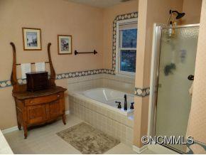 8 Shackleford Court Asheville NC 28806