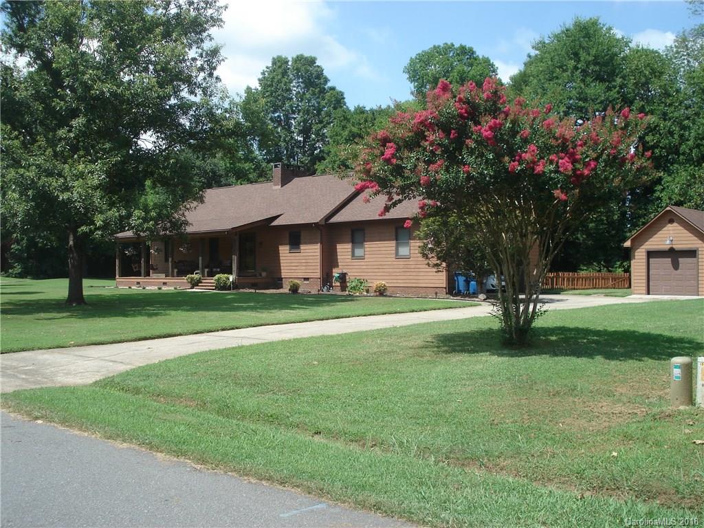 8206 Blackjack Oak Court Harrisburg NC 28075
