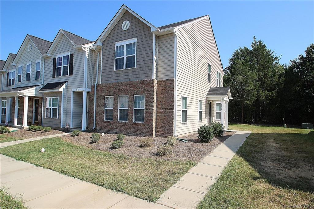 9528 Brackenview Court Charlotte NC 28214