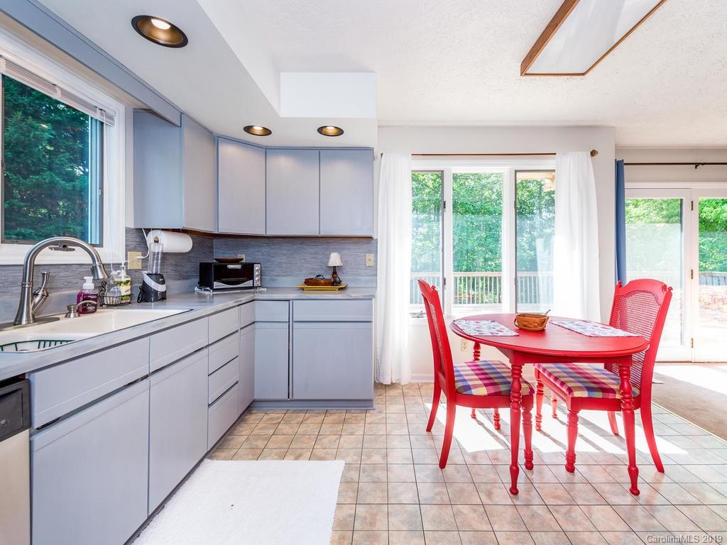 45 Applecross Road Weaverville NC 28787
