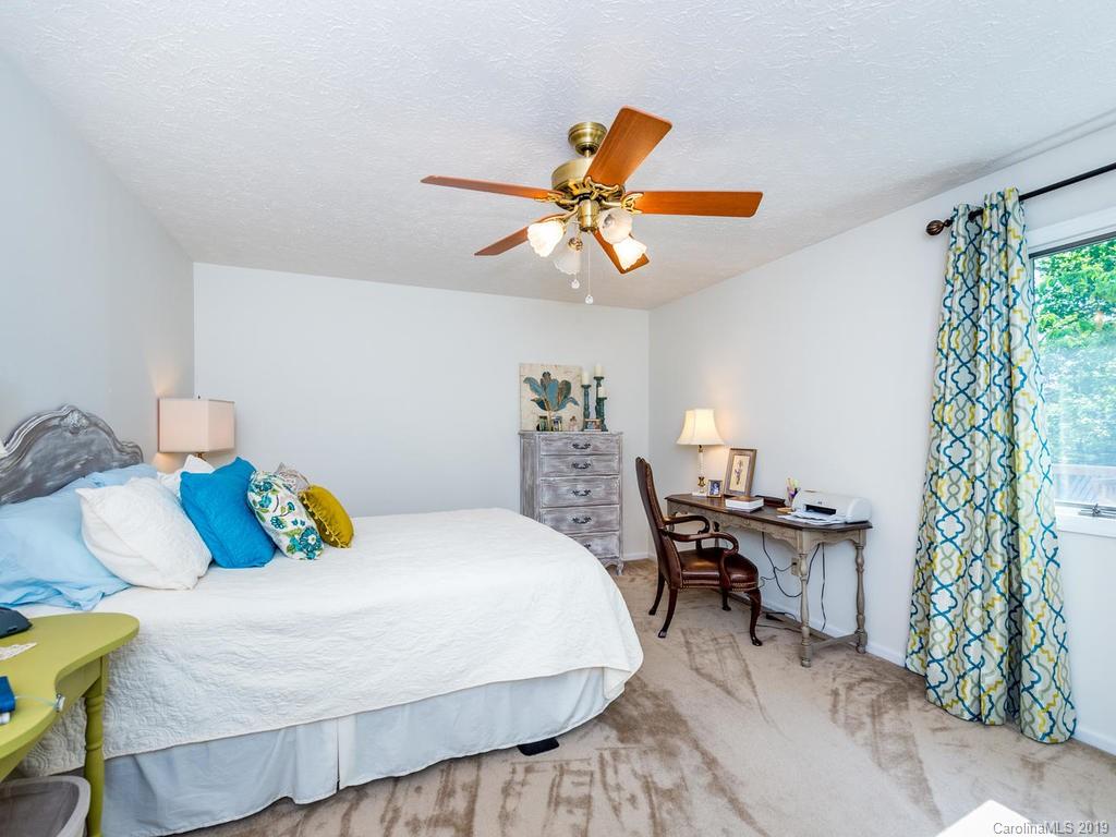 45 Applecross Road Weaverville NC 28787