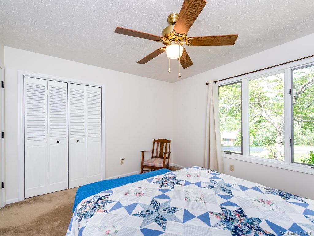 45 Applecross Road Weaverville NC 28787