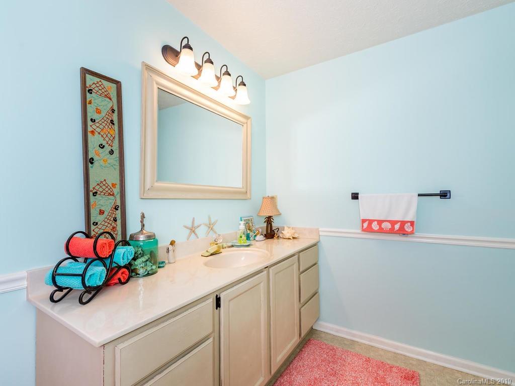 45 Applecross Road Weaverville NC 28787