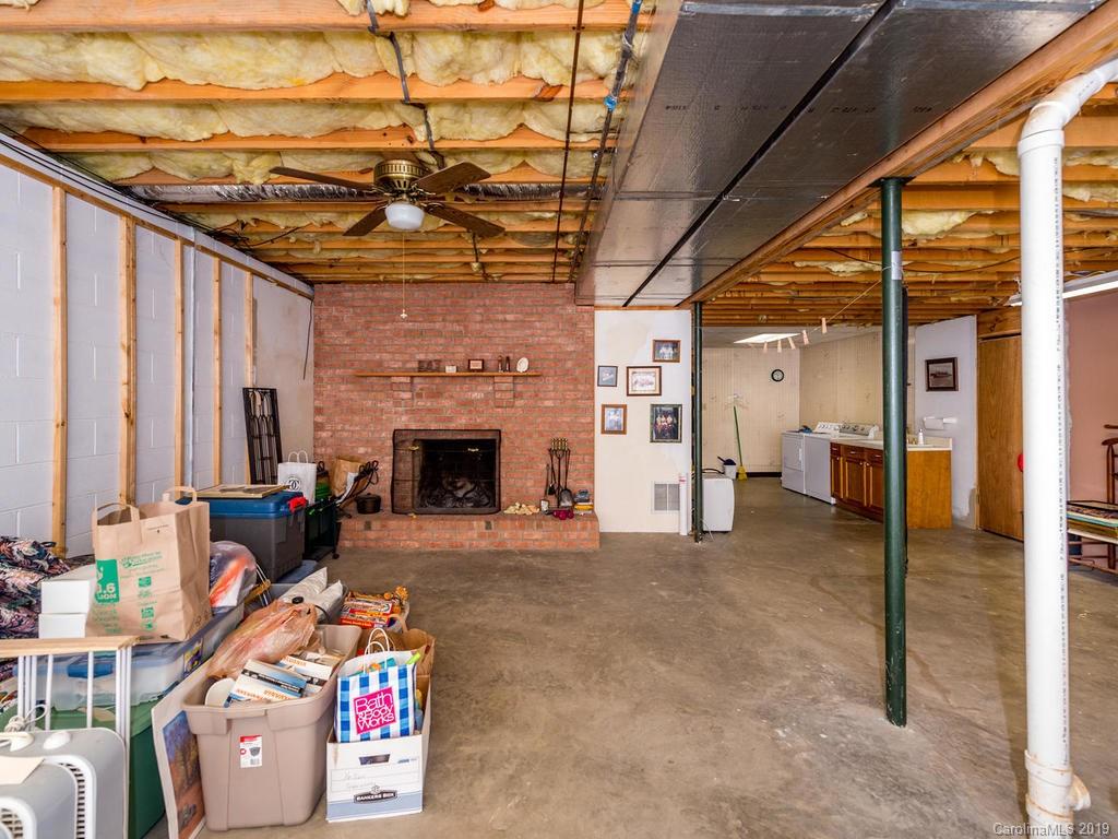 45 Applecross Road Weaverville NC 28787