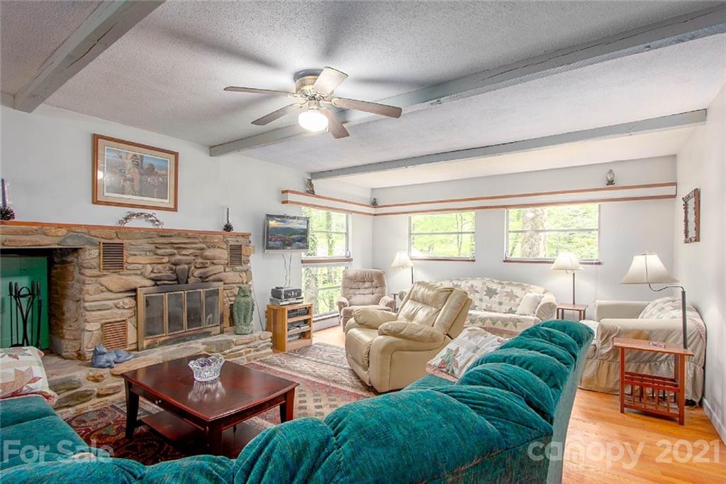 188 Geneva Drive Marion NC 28752