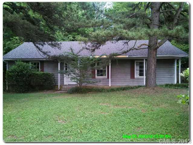 3716 Cobbleridge Drive Charlotte NC 28215