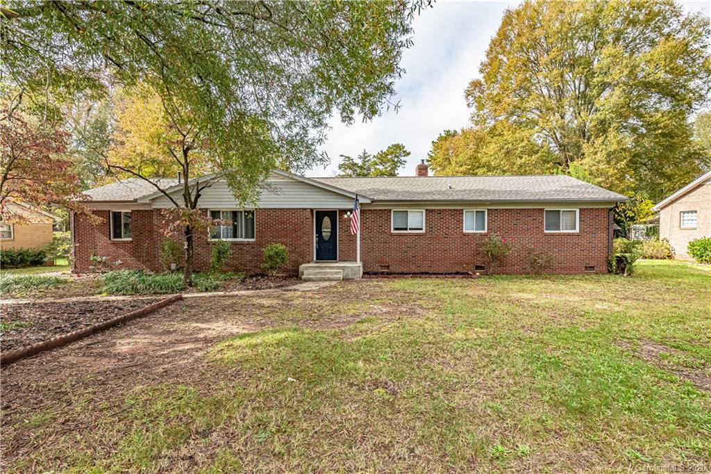 1124 Manchester Lane Charlotte NC 28227
