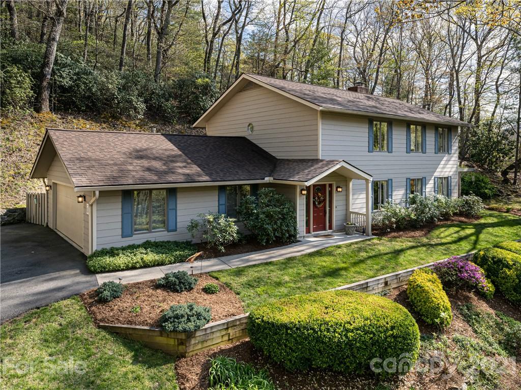 412 Sondley Woods Place Asheville NC 28805