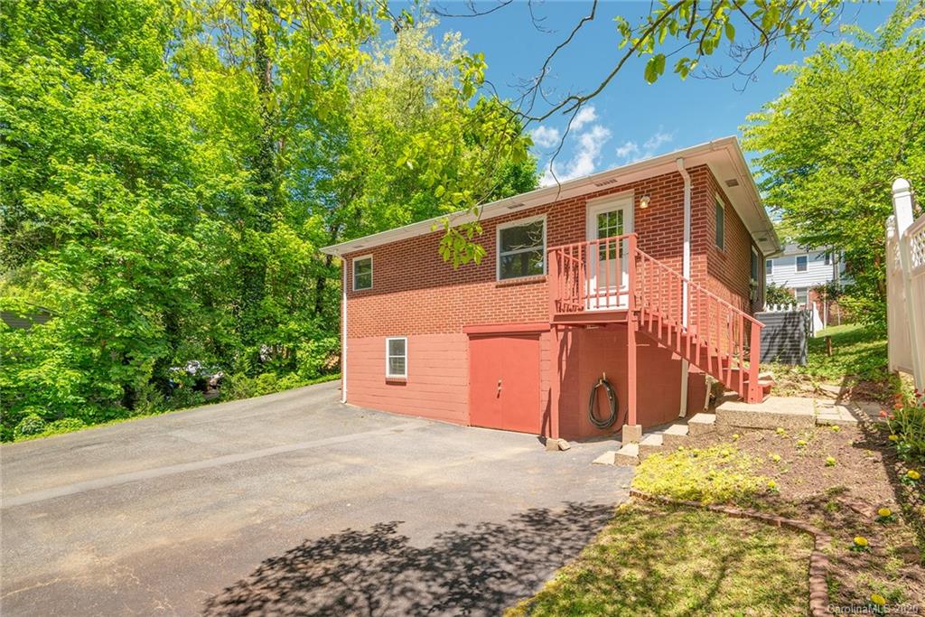 465 Kenilworth Road Asheville NC 28805