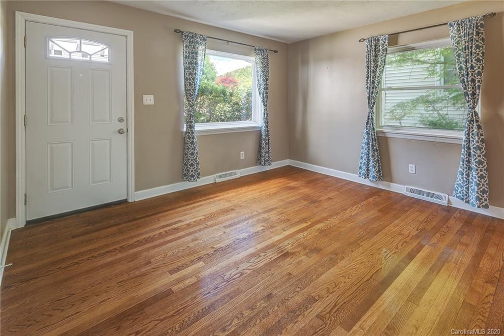 465 Kenilworth Road Asheville NC 28805