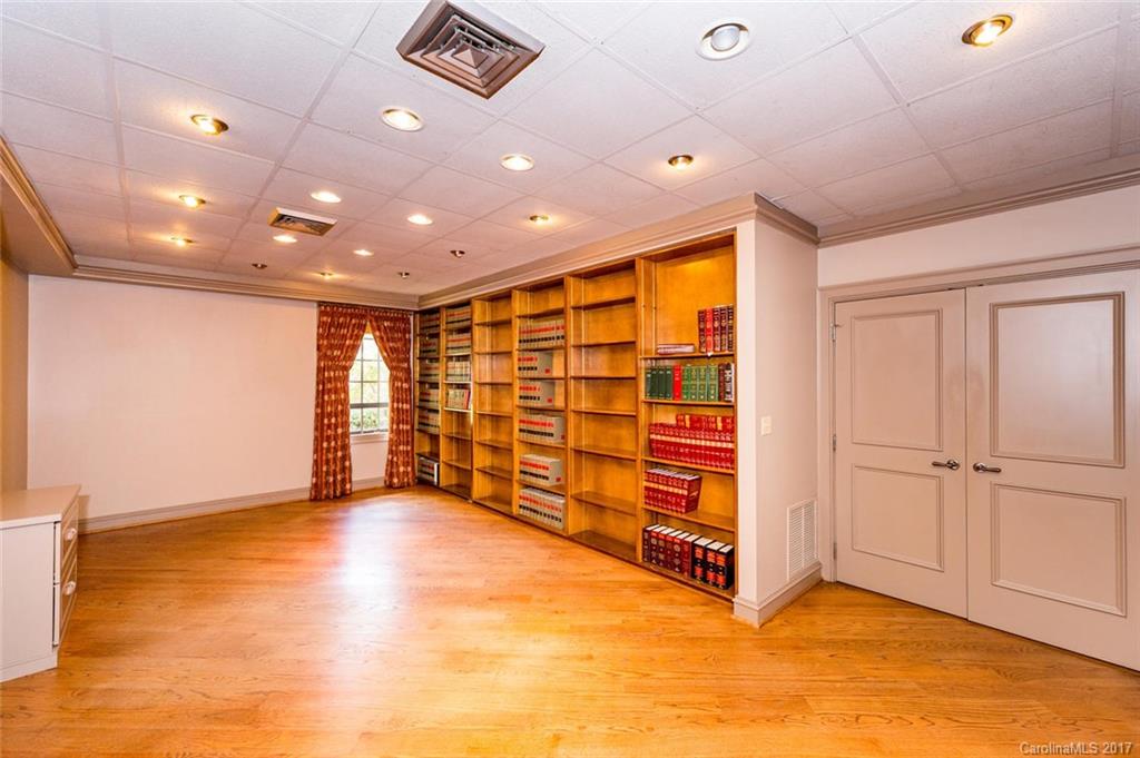 35 N Market Street Asheville NC 28801