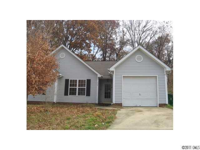 824 Silver Court Charlotte NC 28217