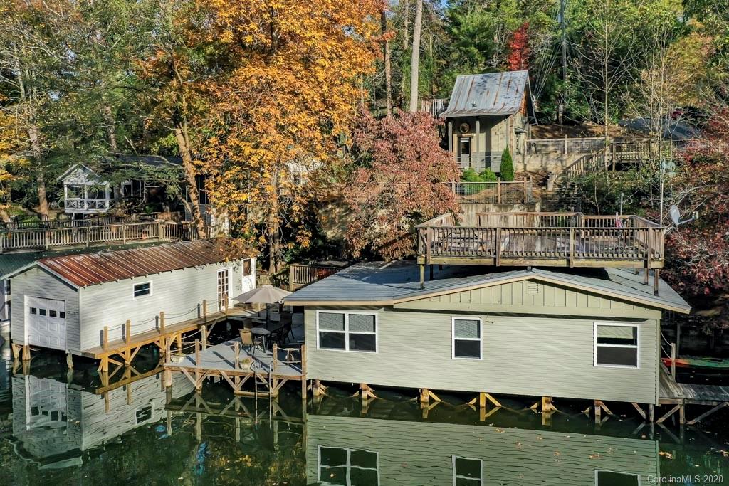 1942 Memorial Highway Lake Lure NC 28746
