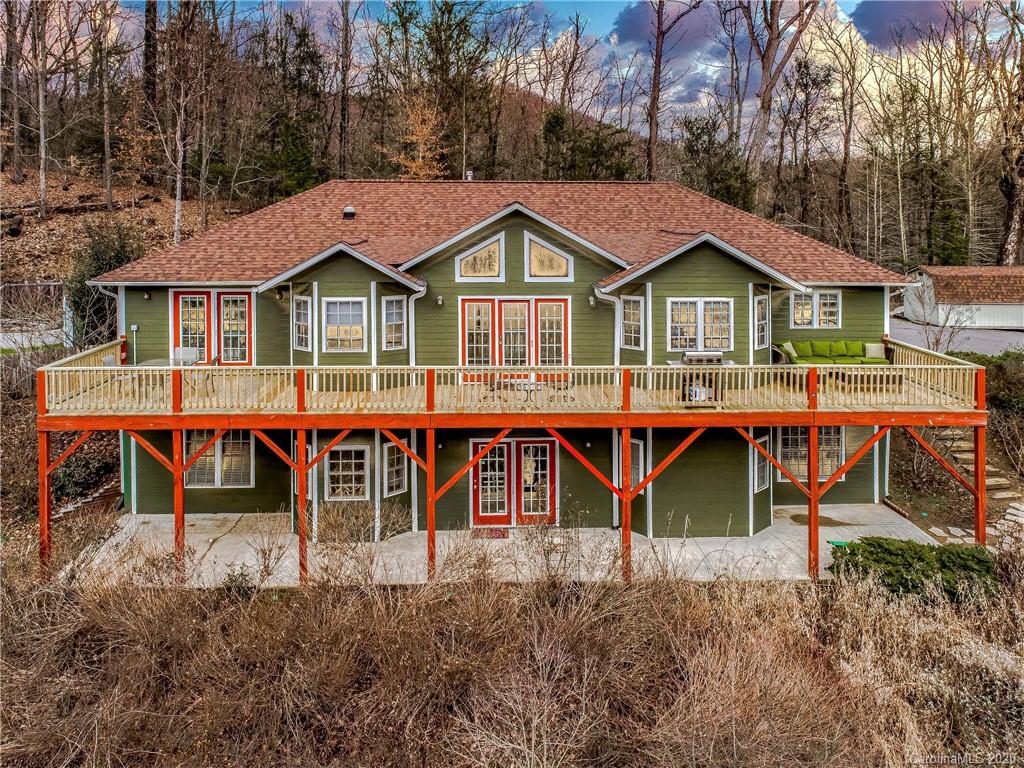 60 Squires Lane Candler NC 28715