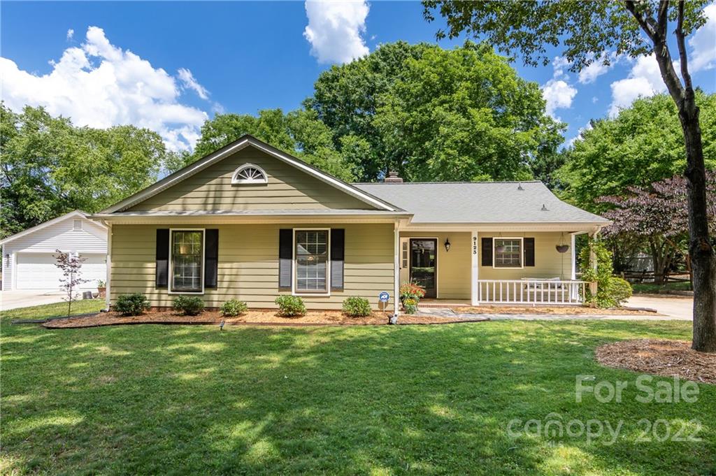 9123 Essen Lane Charlotte NC 28210