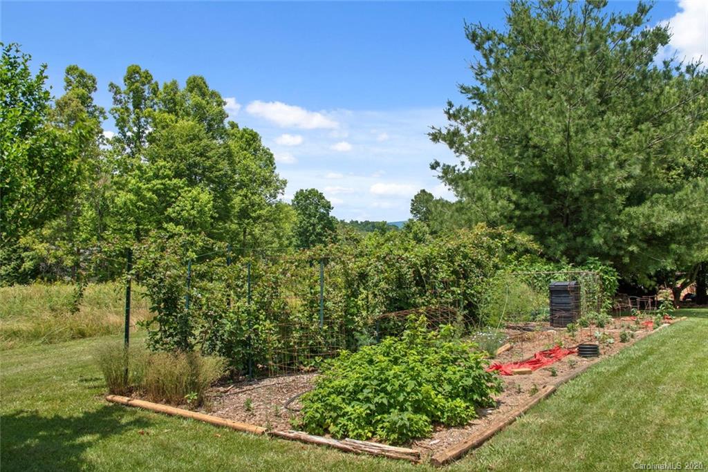 8 Penny Lane Weaverville NC 28787
