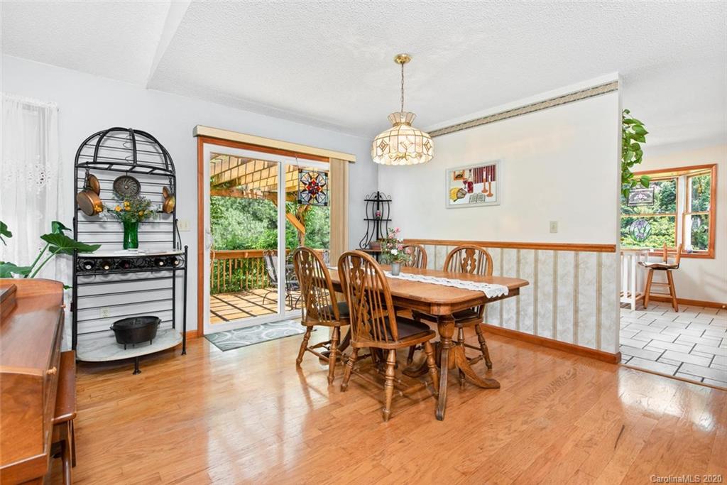 8 Penny Lane Weaverville NC 28787