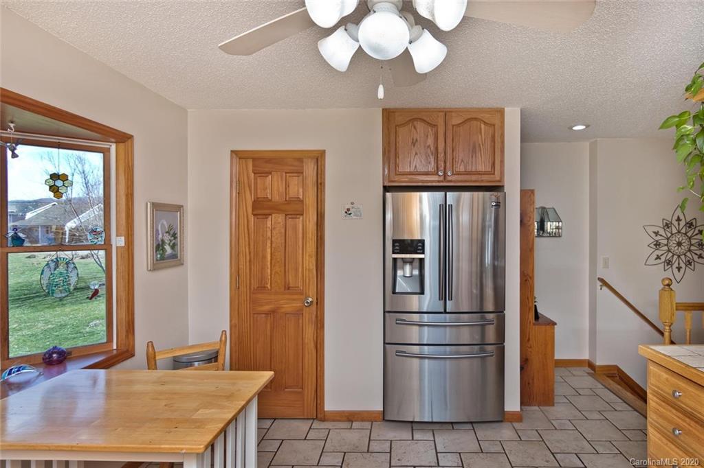 8 Penny Lane Weaverville NC 28787
