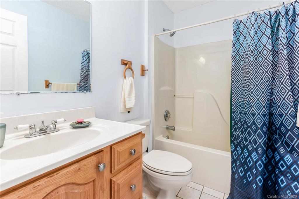 8 Penny Lane Weaverville NC 28787