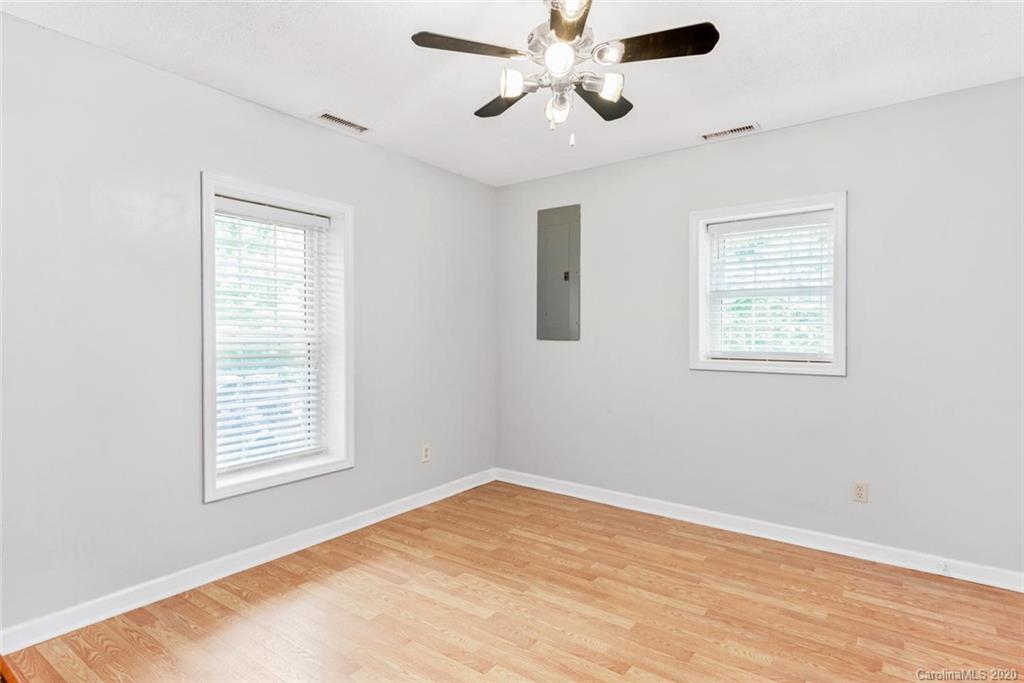 8 Penny Lane Weaverville NC 28787