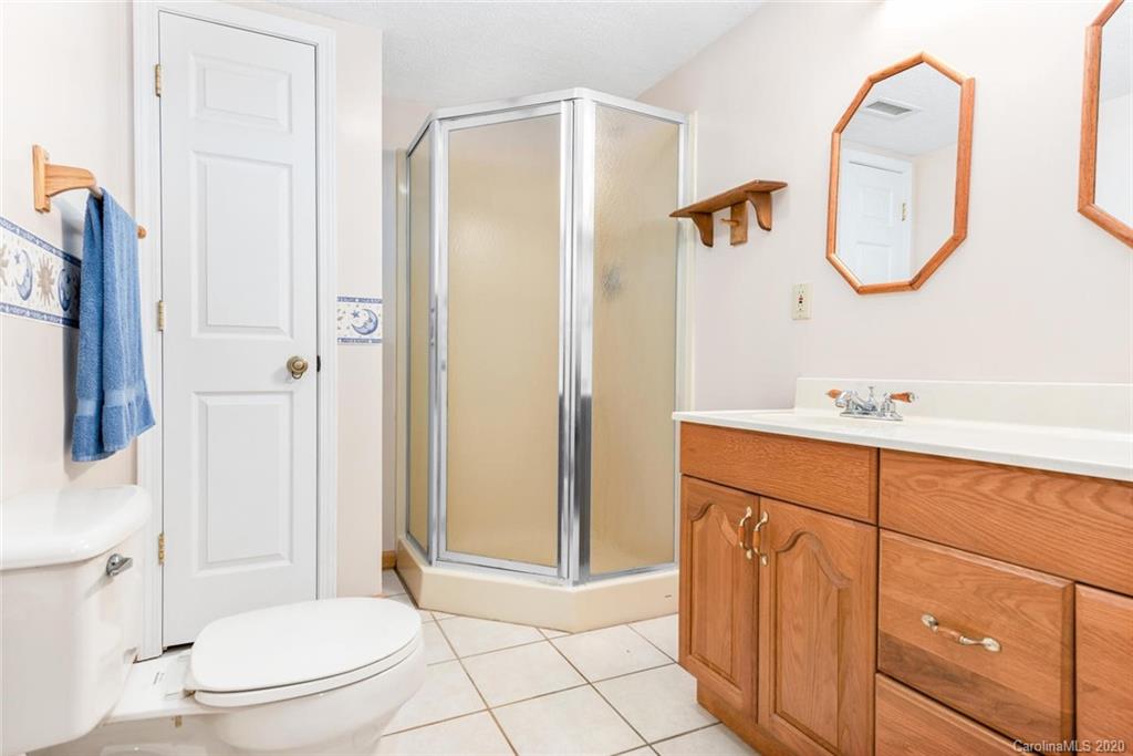 8 Penny Lane Weaverville NC 28787