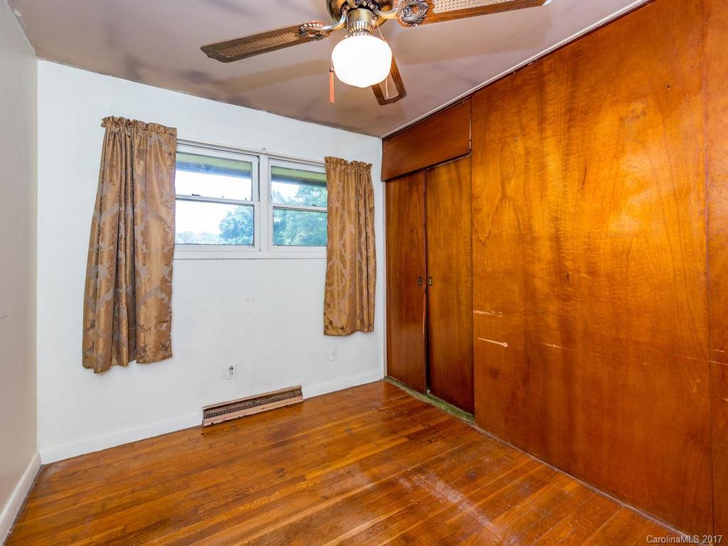 23 New Jersey Avenue Asheville NC 28806