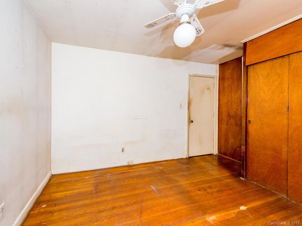 23 New Jersey Avenue Asheville NC 28806