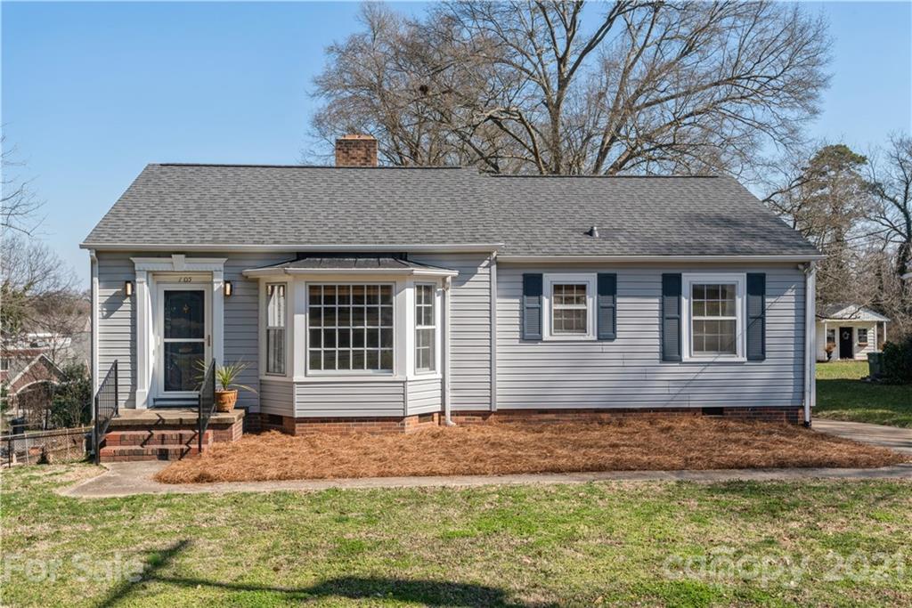105 Crest Street Mount Holly NC 28120