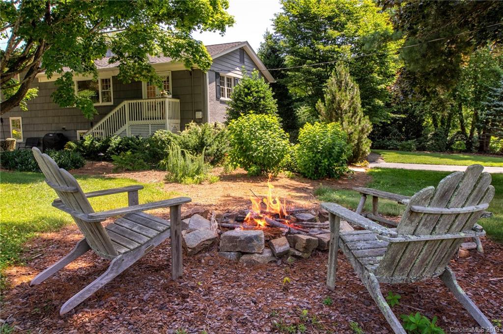 928 New Haw Creek Road Asheville NC 28805