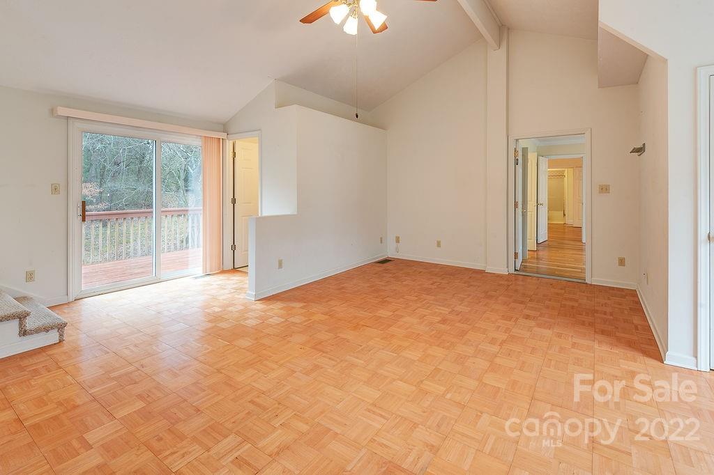5 Parkway Creek Drive Asheville NC 28803