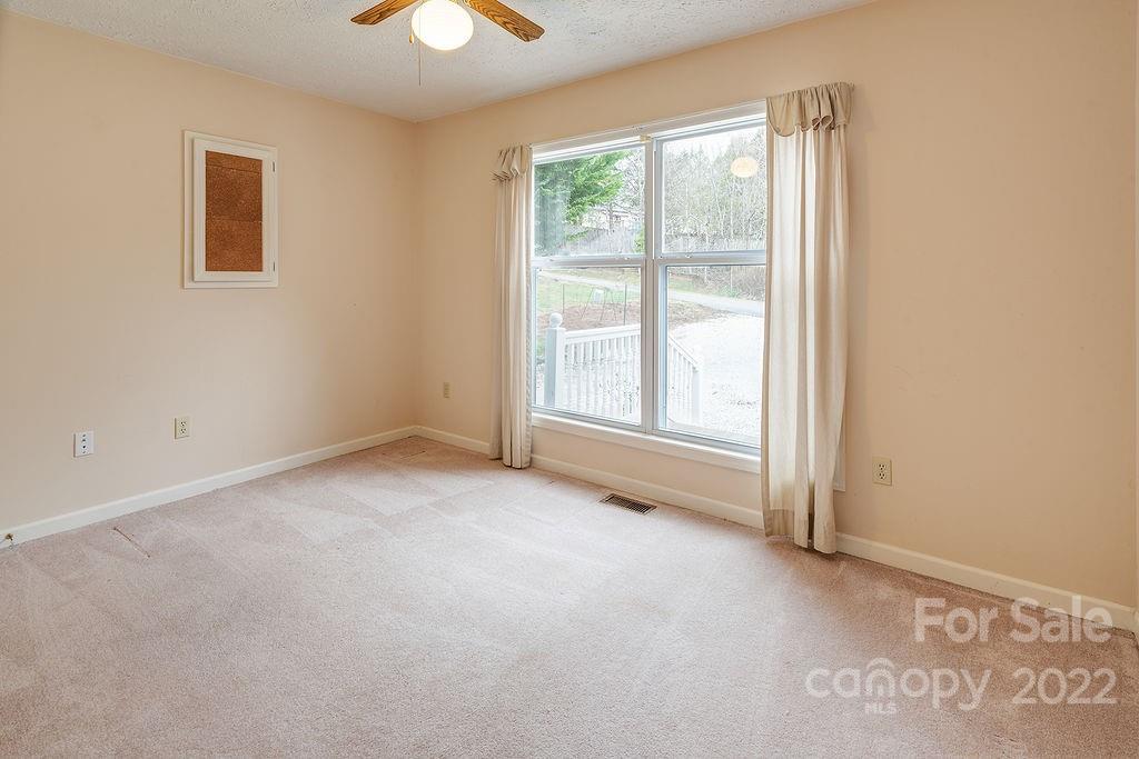 5 Parkway Creek Drive Asheville NC 28803