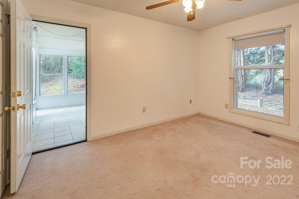 5 Parkway Creek Drive Asheville NC 28803