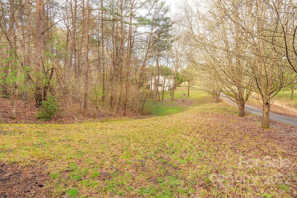 5 Parkway Creek Drive Asheville NC 28803